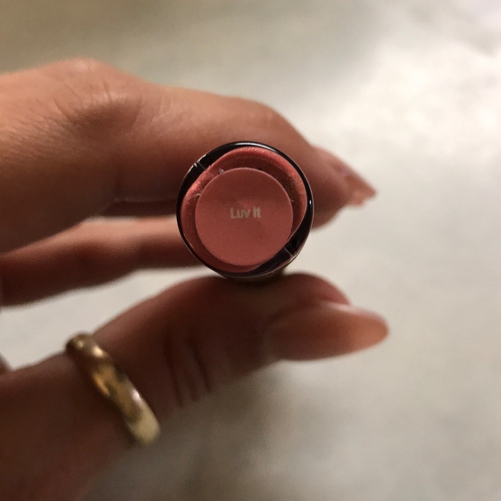 Luv It Lipsense
